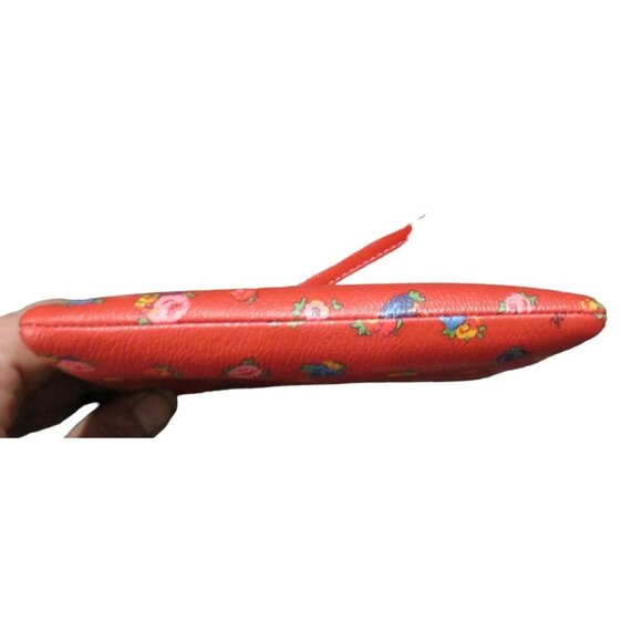 COACH Corner Zip Wristlet Miami Red Rose Print 4 X 6 - Picture 3 of 13